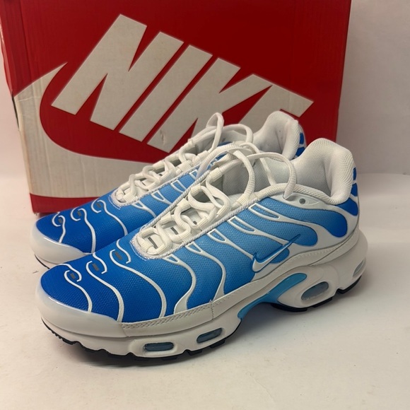 New Nike Air Max Plus Blue and White Sneakers men’s size 8 - Picture 1 of 6